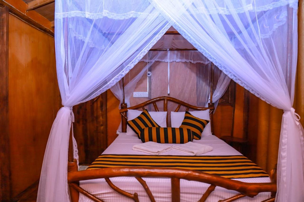 Sigiriya Rock Gate Tree House Hotel Eksteriør billede